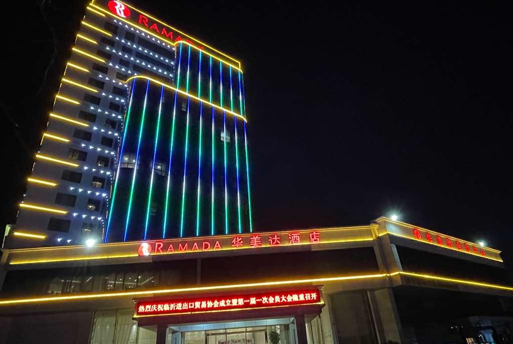 Ramada Linyi North Hotel Exterior photo